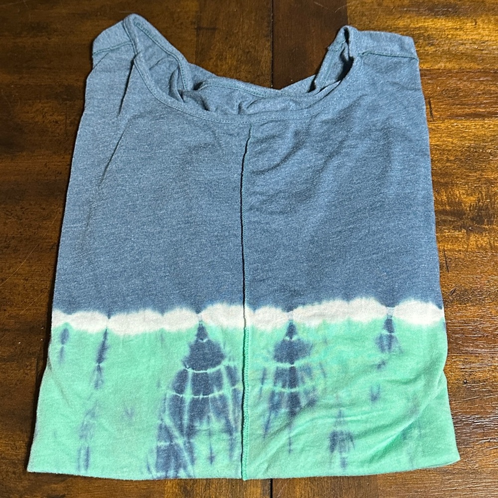 GreenTea Heathered Blue Shirt